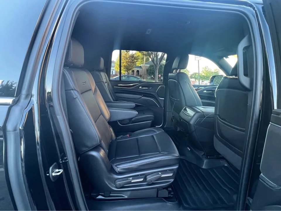 2022 Cadillac Escalade 5th Gen - Image 5 of 5
