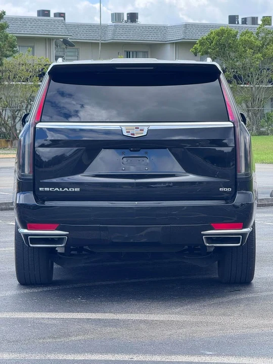 2022 Cadillac Escalade 5th Gen - Image 4 of 14
