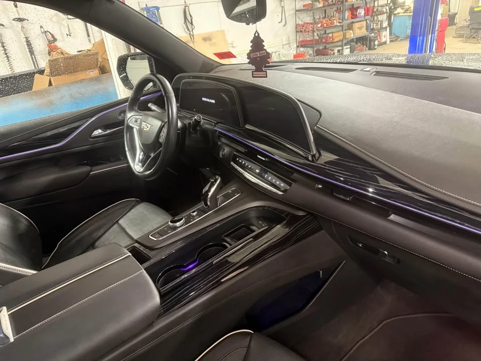 2022 Cadillac Escalade 5th Gen - Image 3 of 3