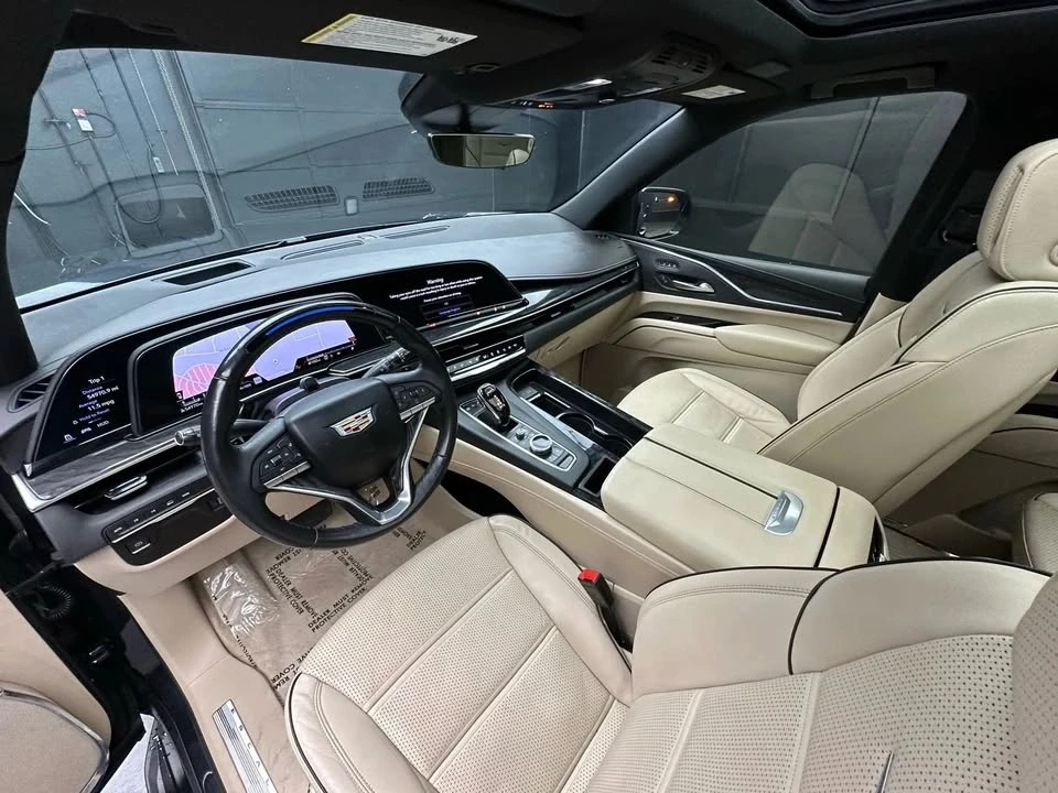 2022 Cadillac Escalade 5th Gen - Image 11 of 20