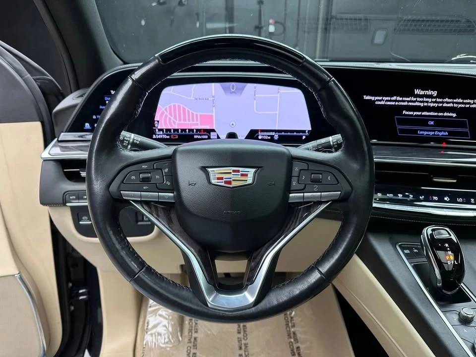 2022 Cadillac Escalade 5th Gen - Image 15 of 20
