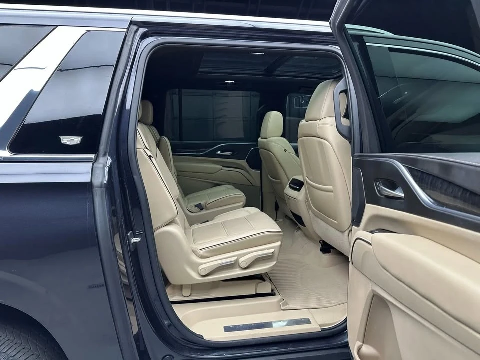 2022 Cadillac Escalade 5th Gen - Image 13 of 20