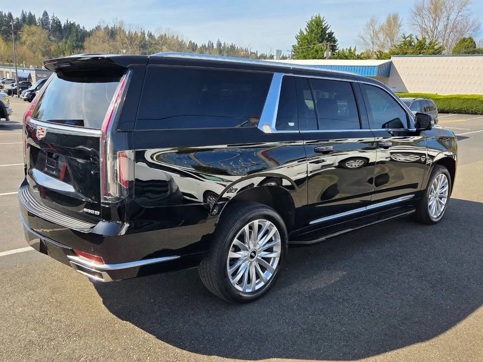 2022 Cadillac Escalade 5th Gen - Image 7 of 20