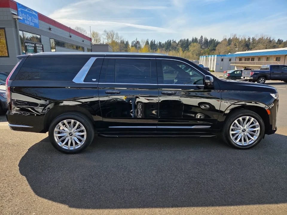 2022 Cadillac Escalade 5th Gen - Image 8 of 20