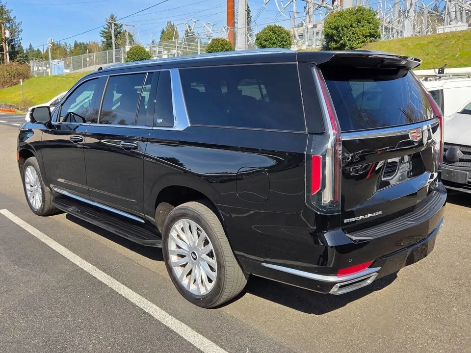 2022 Cadillac Escalade 5th Gen - Image 5 of 20