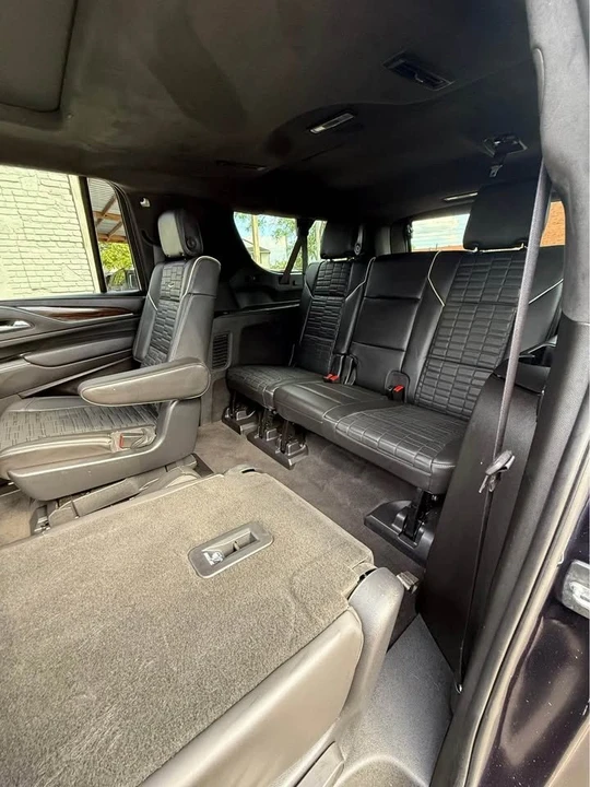 2022 Cadillac Escalade 5th Gen - Image 13 of 20
