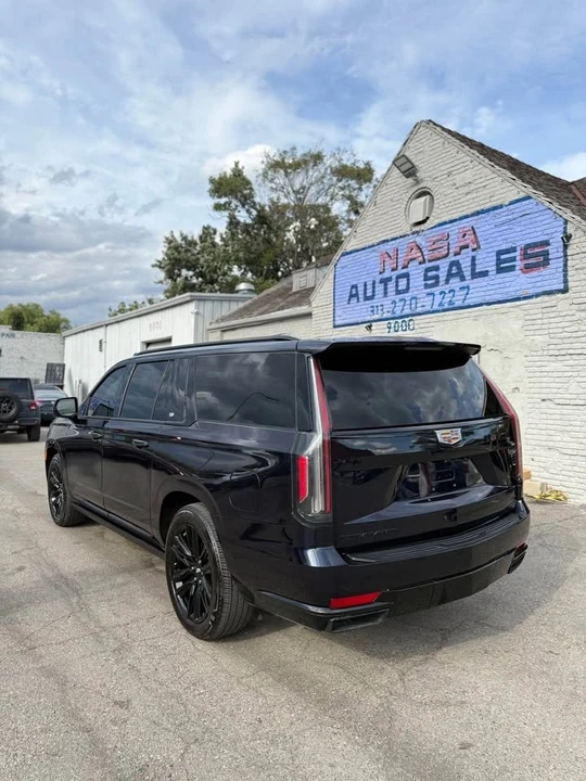 2022 Cadillac Escalade 5th Gen - Image 10 of 20