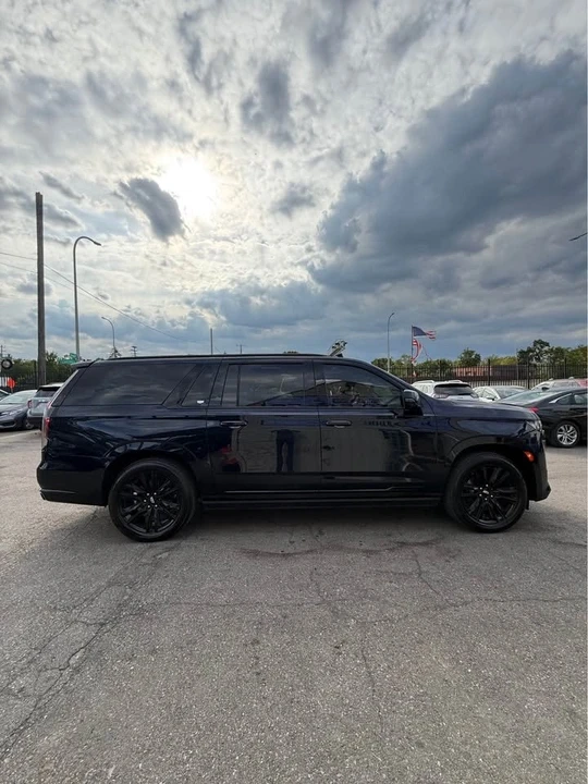 2022 Cadillac Escalade 5th Gen - Image 6 of 20