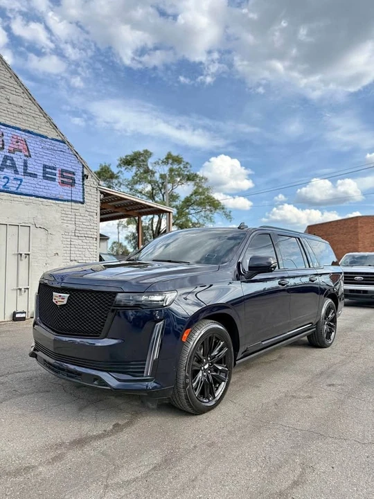 2022 Cadillac Escalade 5th Gen - Image 2 of 20