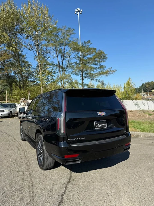 2022 Cadillac Escalade 5th Gen - Image 3 of 11