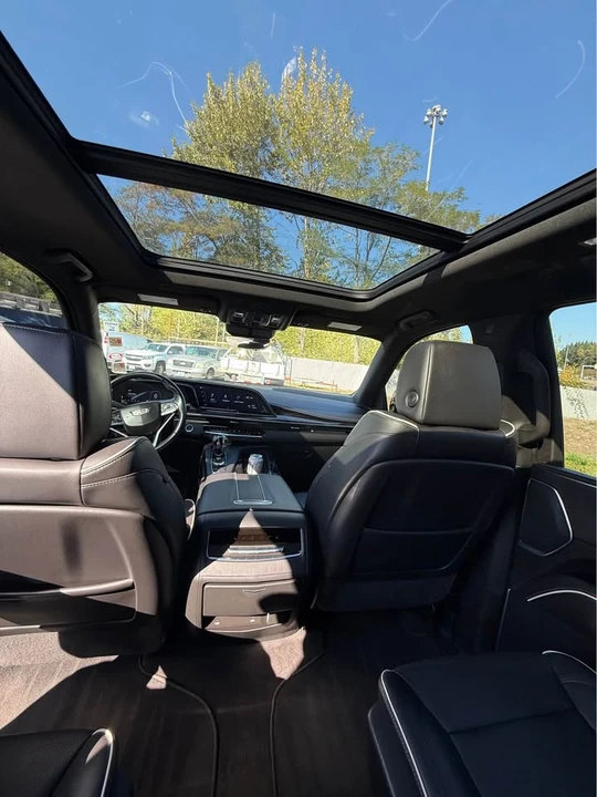 2022 Cadillac Escalade 5th Gen - Image 8 of 11