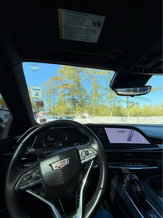 2022 Cadillac Escalade 5th Gen - Image 6 of 11