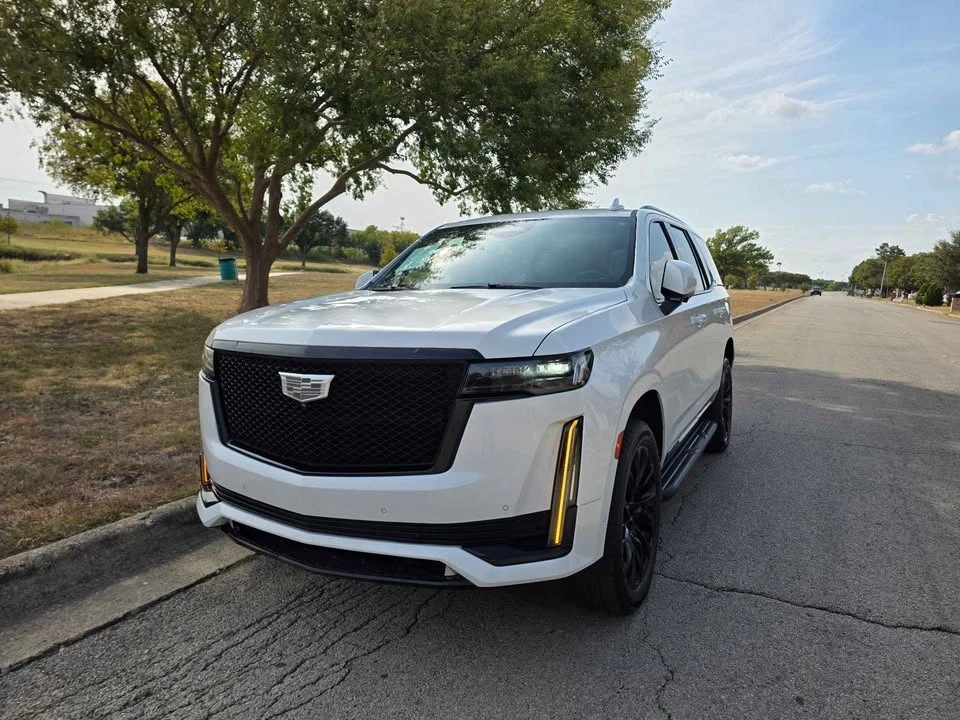 2022 Cadillac Escalade 5th Gen - Image 3 of 6