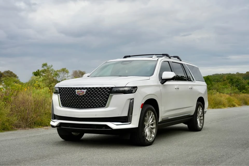 2022 Cadillac Escalade 5th Gen - Image 7 of 16
