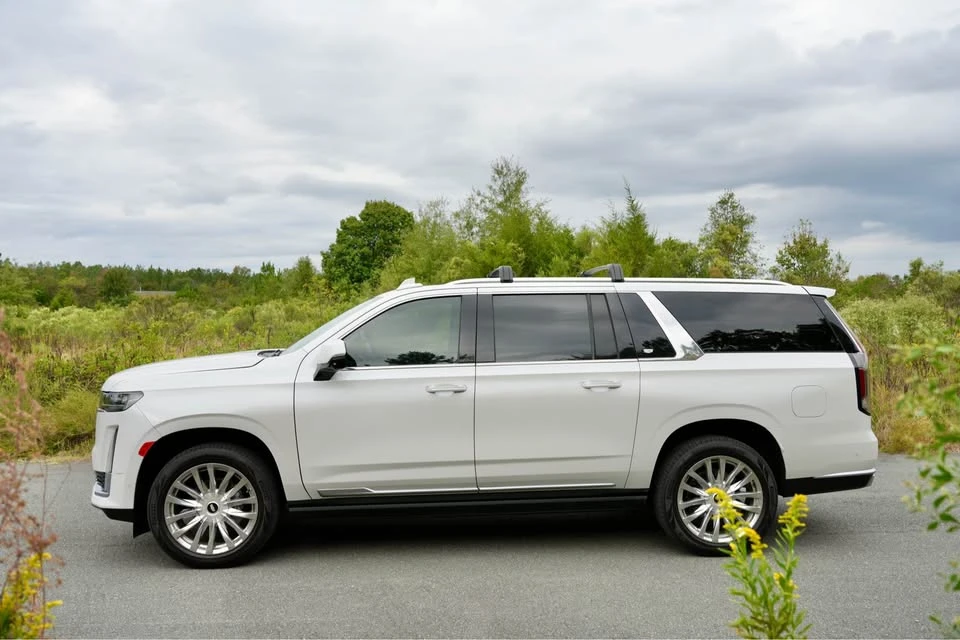 2022 Cadillac Escalade 5th Gen - Image 6 of 16