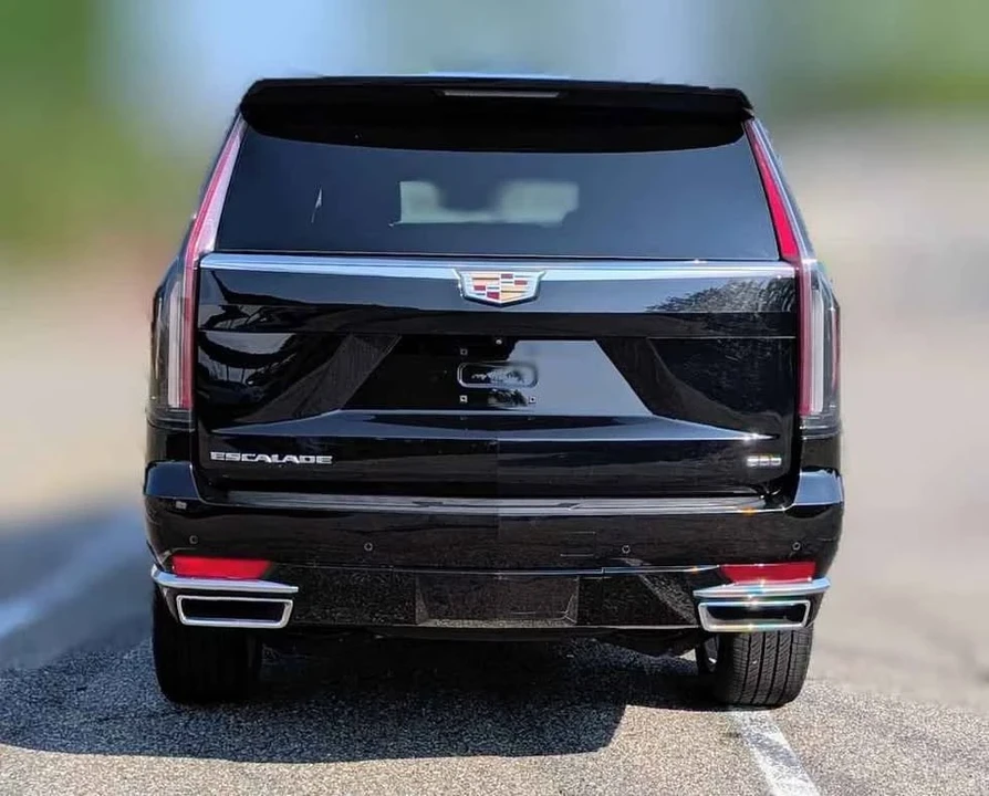 2022 Cadillac Escalade 5th Gen - Image 4 of 7