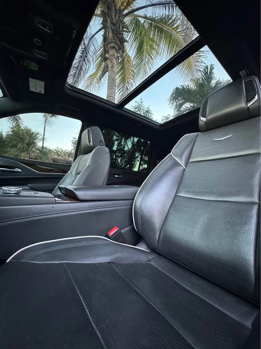 2022 Cadillac Escalade 5th Gen - Image 6 of 9