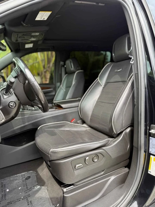 2022 Cadillac Escalade 5th Gen - Image 8 of 12