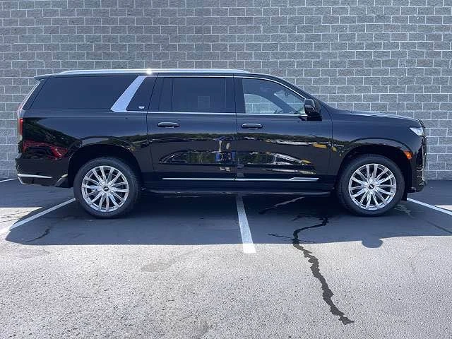 2022 Cadillac Escalade 5th Gen - Image 10 of 19