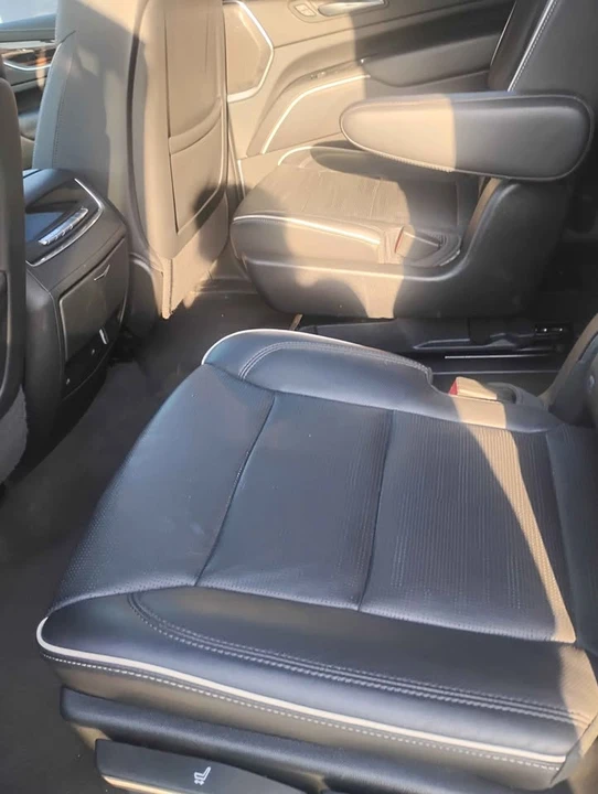 2022 Cadillac Escalade 5th Gen - Image 7 of 13