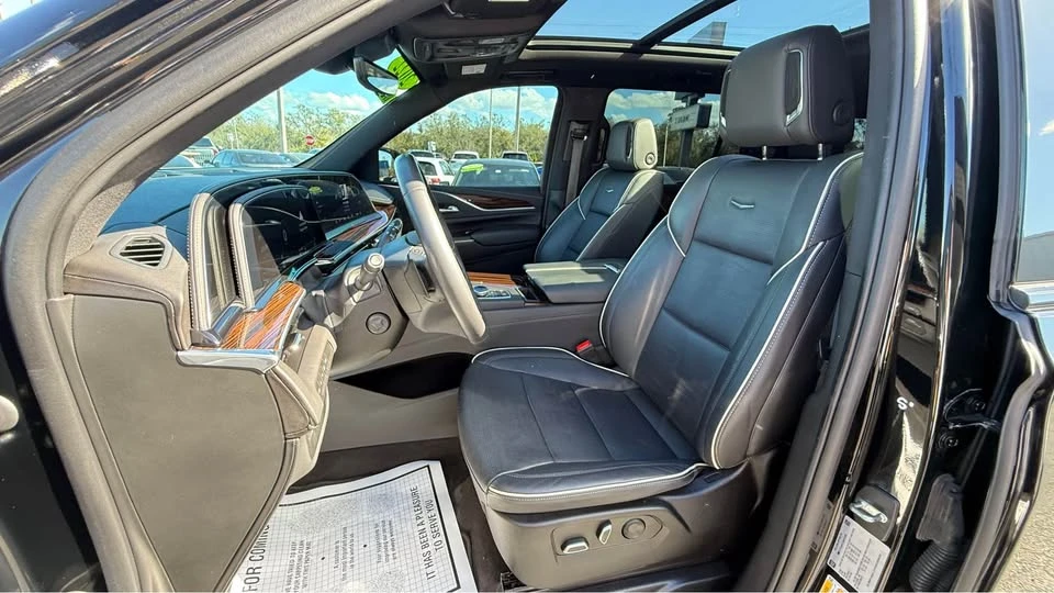 2022 Cadillac Escalade 5th Gen - Image 20 of 20