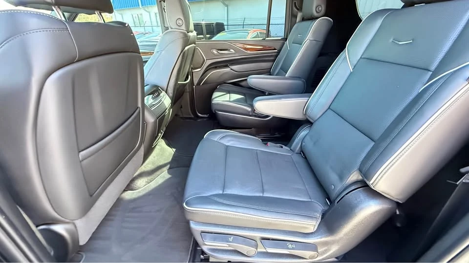 2022 Cadillac Escalade 5th Gen - Image 8 of 20