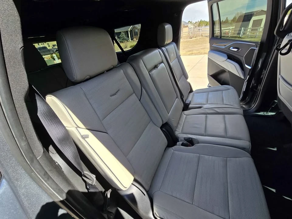 2022 Cadillac Escalade 5th Gen - Image 13 of 19