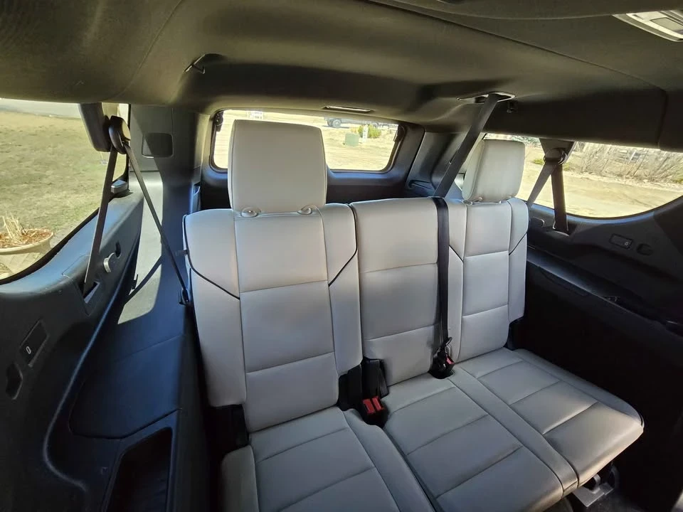 2022 Cadillac Escalade 5th Gen - Image 12 of 19