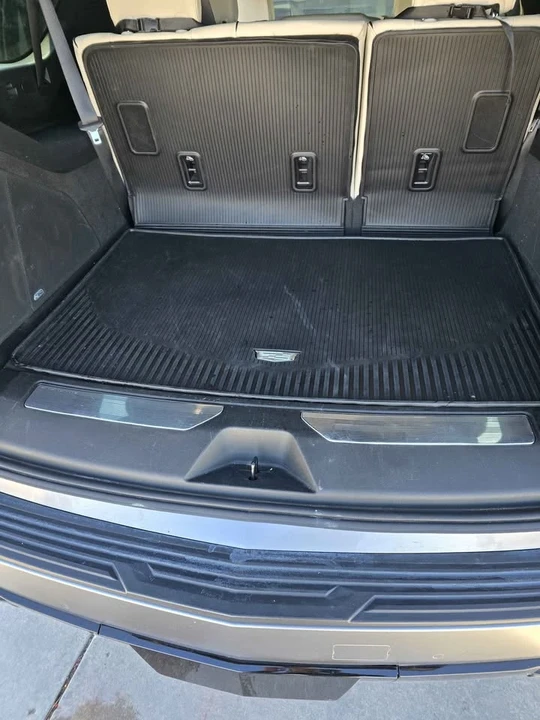 2022 Cadillac Escalade 5th Gen - Image 6 of 19