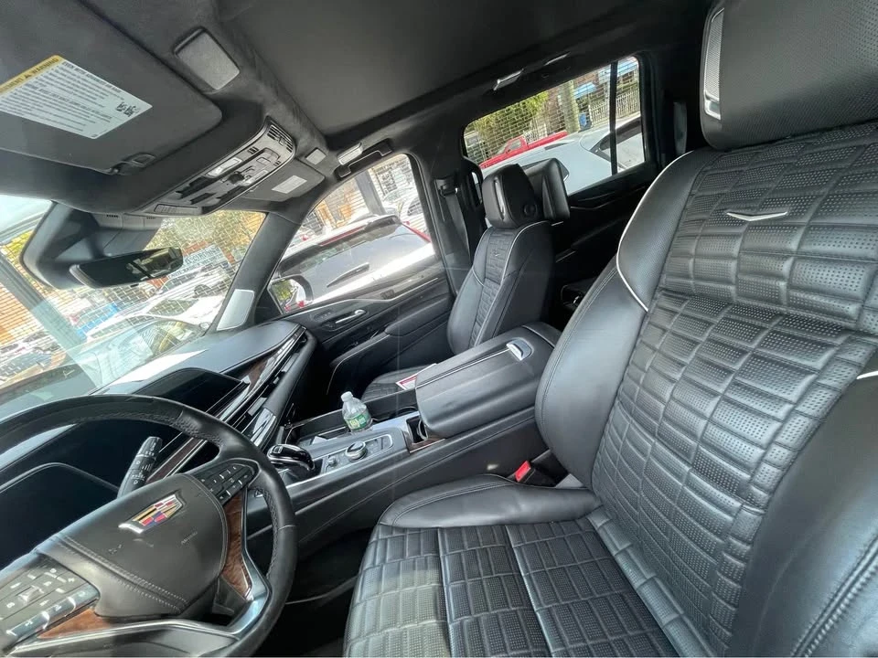 2022 Cadillac Escalade 5th Gen - Image 2 of 5