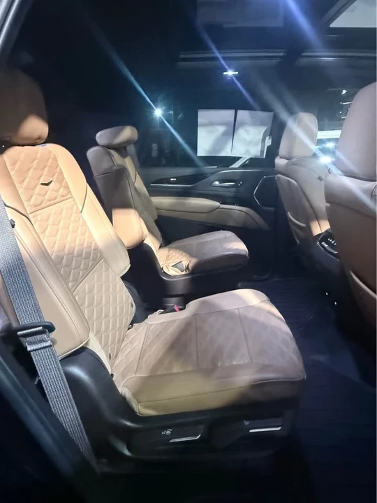 2022 Cadillac Escalade 5th Gen - Image 9 of 11
