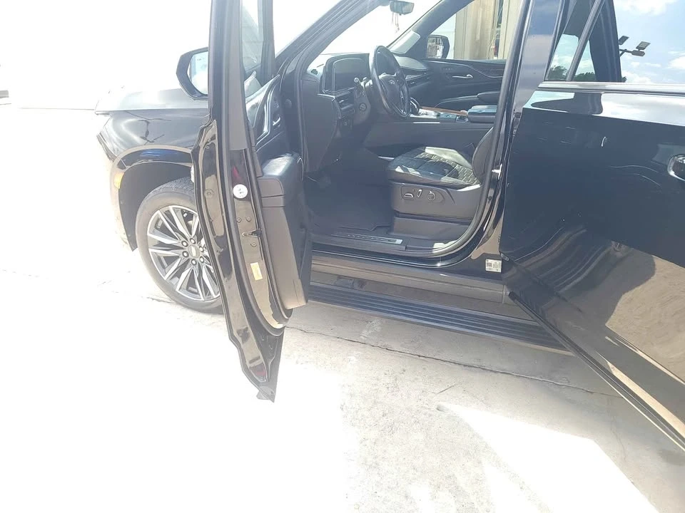 2022 Cadillac Escalade 5th Gen - Image 5 of 11