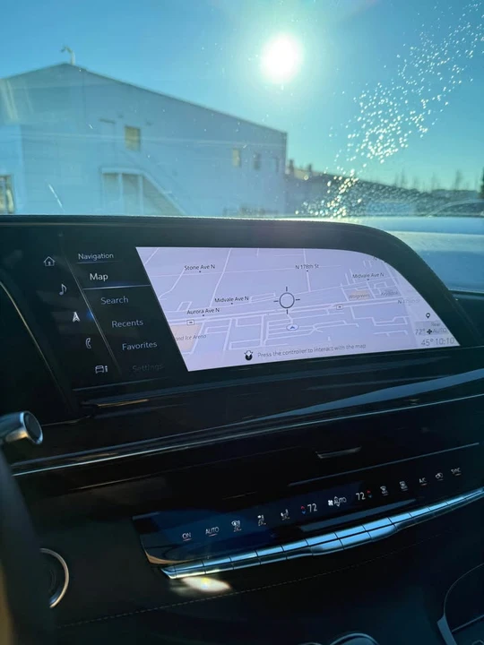 2022 Cadillac Escalade 5th Gen - Image 13 of 19
