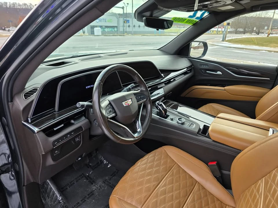 2022 Cadillac Escalade 5th Gen - Image 5 of 12