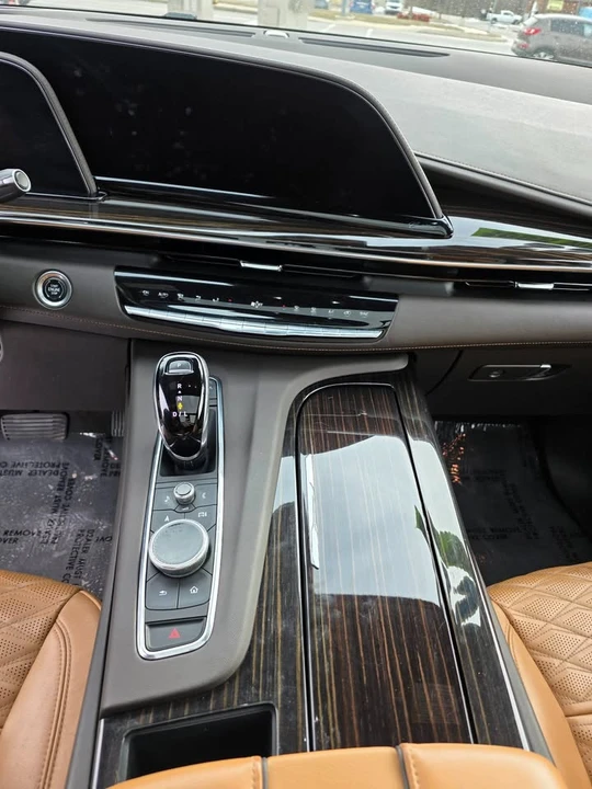 2022 Cadillac Escalade 5th Gen - Image 8 of 12