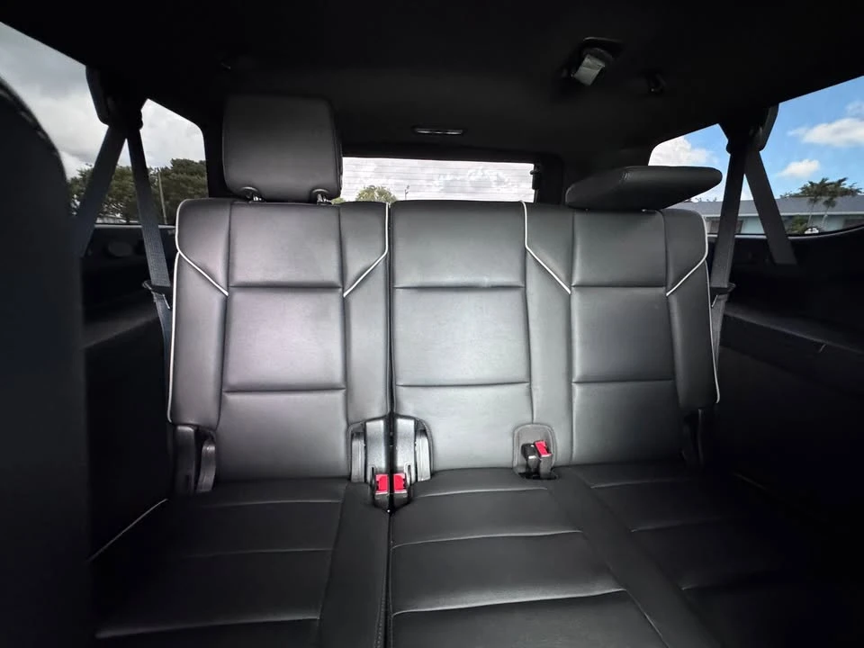 2022 Cadillac Escalade 5th Gen - Image 12 of 13