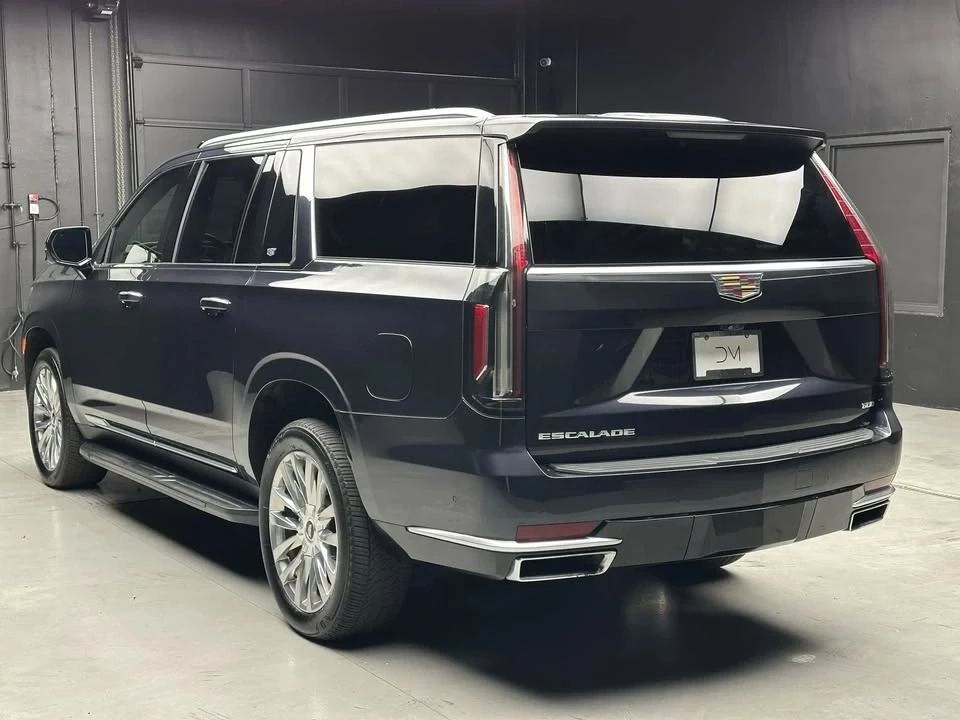 2022 Cadillac Escalade 5th Gen - Image 3 of 19
