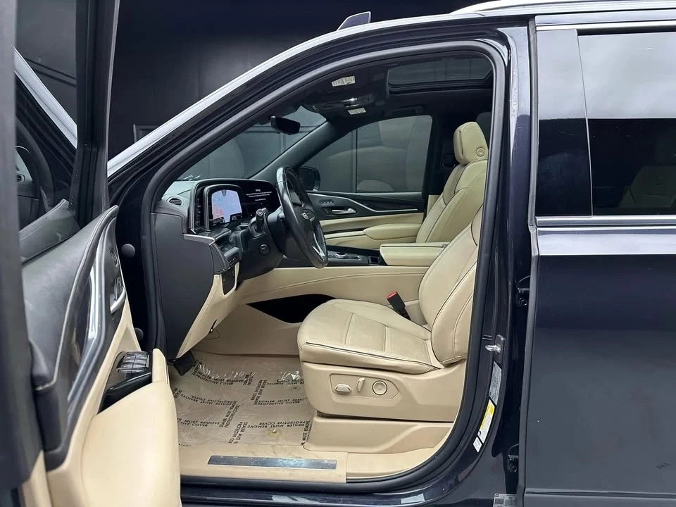2022 Cadillac Escalade 5th Gen - Image 10 of 19