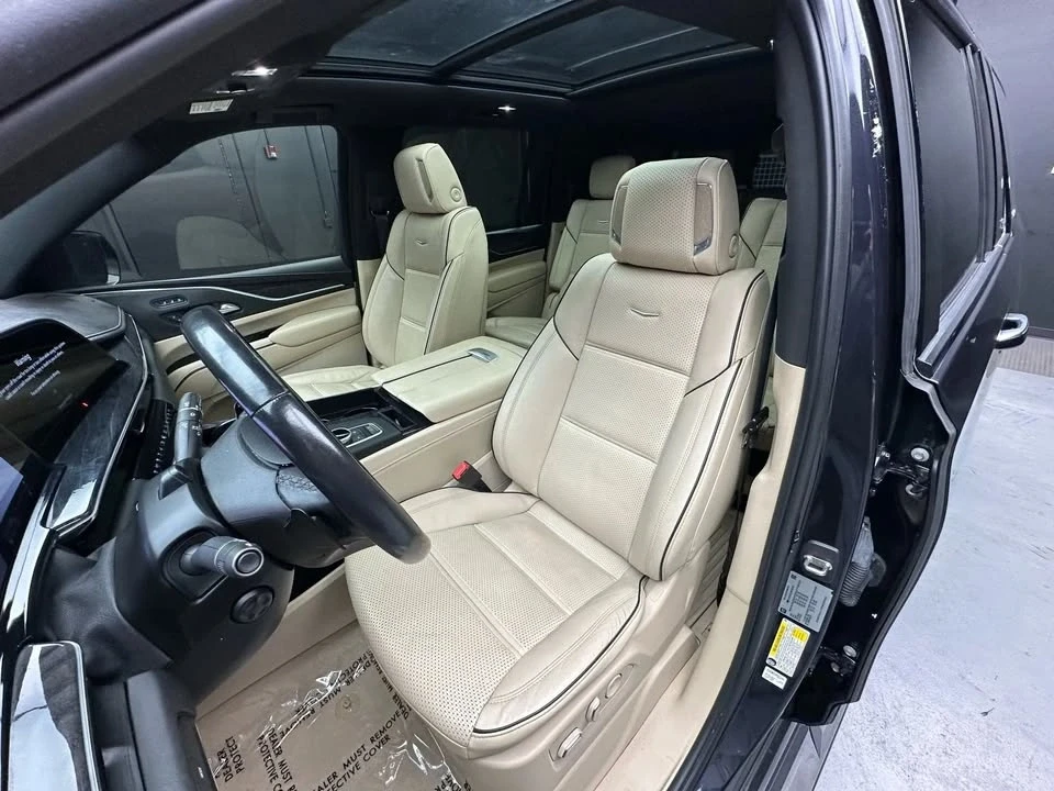 2022 Cadillac Escalade 5th Gen - Image 11 of 19