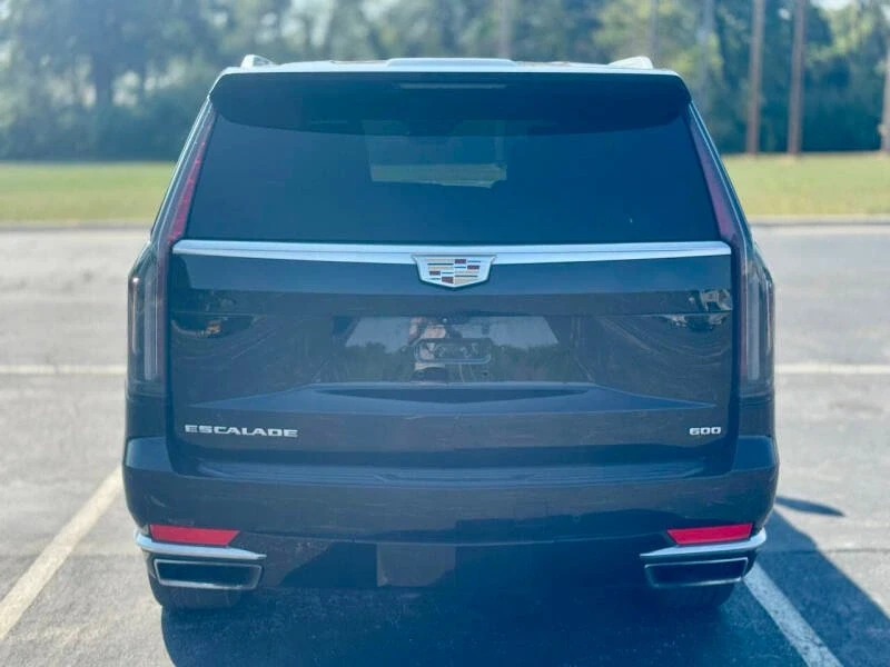 2022 Cadillac Escalade 5th Gen - Image 5 of 12