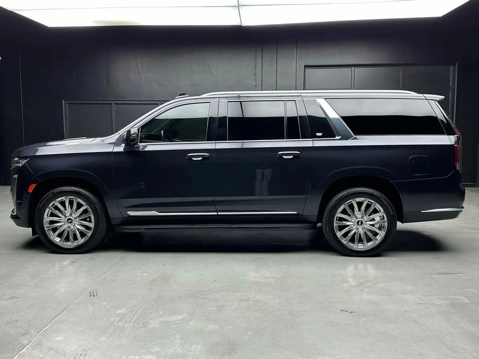 2022 Cadillac Escalade 5th Gen - Image 2 of 19