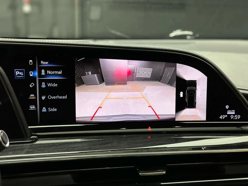 2022 Cadillac Escalade 5th Gen - Image 16 of 19