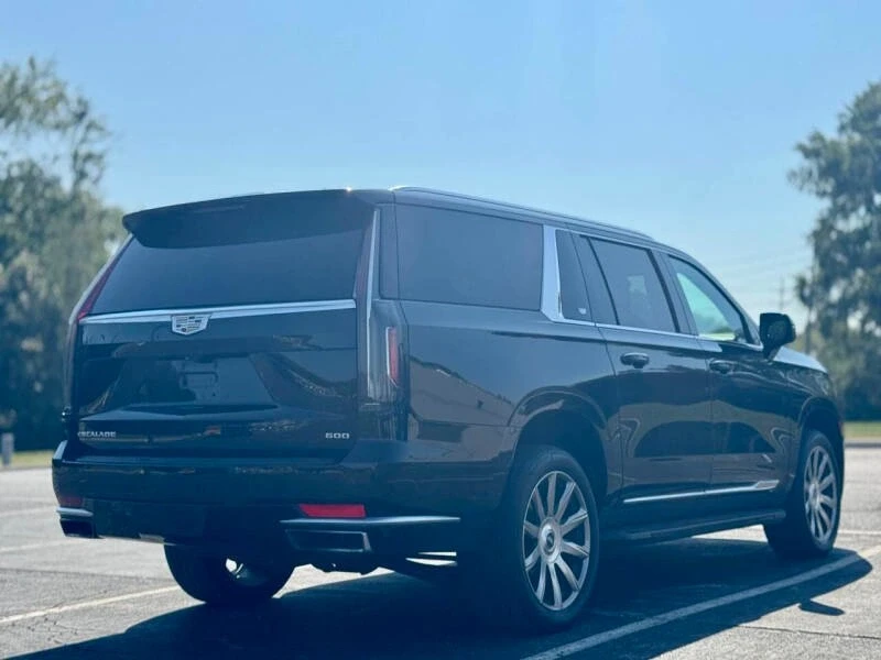 2022 Cadillac Escalade 5th Gen - Image 6 of 12