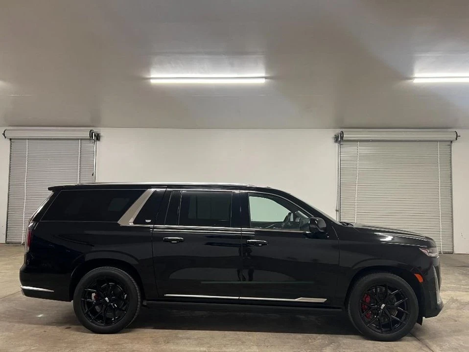 2022 Cadillac Escalade 5th Gen - Image 2 of 20