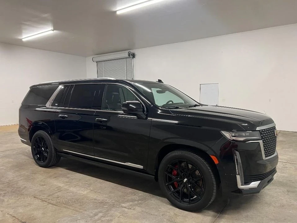 2022 Cadillac Escalade 5th Gen - Image 10 of 20