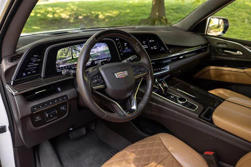 2022 Cadillac Escalade 5th Gen - Image 8 of 13