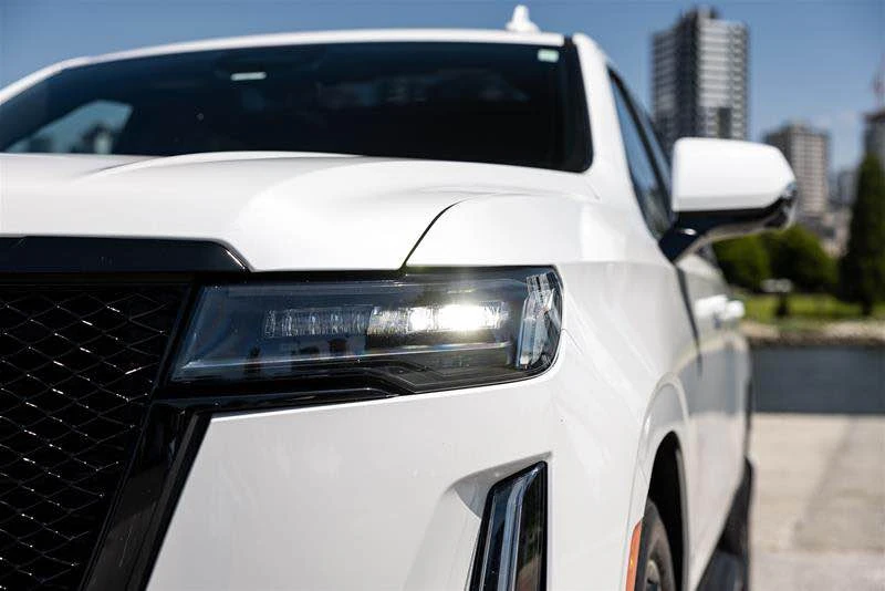 2022 Cadillac Escalade 5th Gen - Image 4 of 13