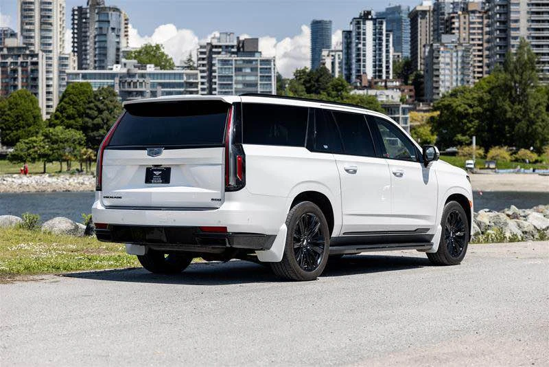 2022 Cadillac Escalade 5th Gen - Image 6 of 13