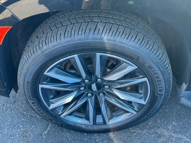 2022 Cadillac Escalade 5th Gen - Image 6 of 10