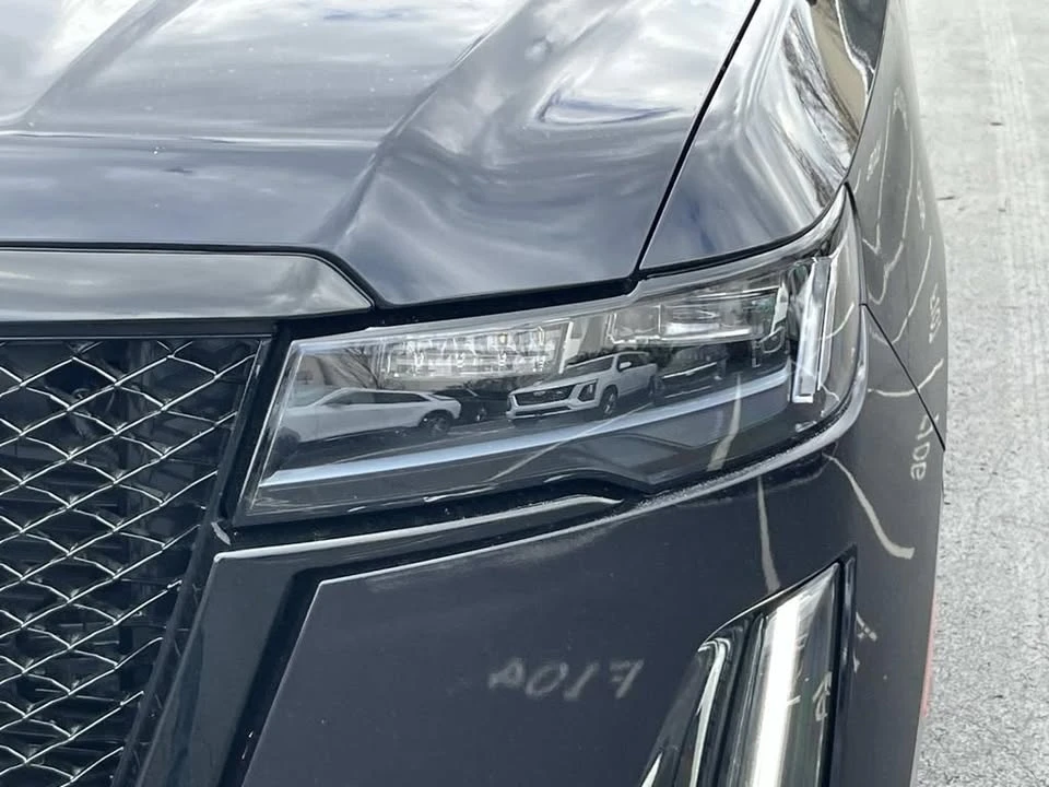 2022 Cadillac Escalade 5th Gen - Image 9 of 18